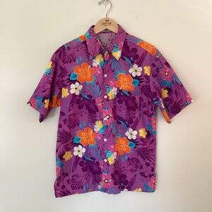 Up On International Wear Mens Shirt XL Purple Blue Camp Aloha Hawaiian Flower